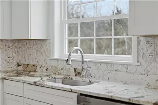 5149 Watters Rd, New Kensington, PA 15068 - Photo 14