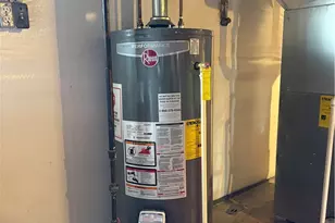 665 Lincoln Ave, Bentleyville, PA 15314 - Photo 12