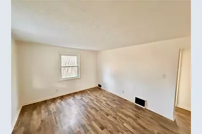 127 Westwood Ave, Masontown, PA 15461 - Photo 4