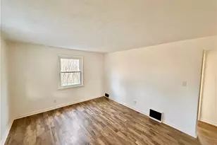 127 Westwood Ave, Masontown, PA 15461 - Photo 4