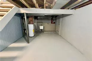 127 Westwood Ave, Masontown, PA 15461 - Photo 14