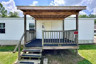 1761 Old Youngstown Rd, Union Township, PA 16116 - Photo 8