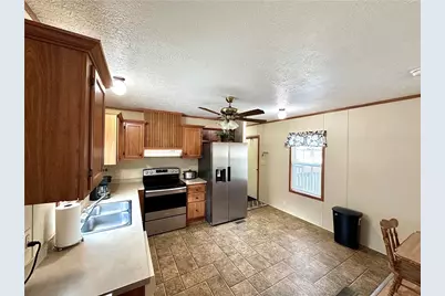 1761 Old Youngstown Rd, Union Township, PA 16116 - Photo 14