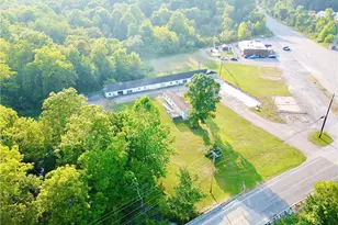 1761 Old Youngstown Rd, Union Township, PA 16116 - Photo 6