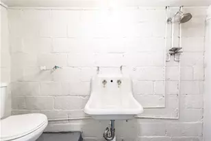 3621 Washington Ave, Finleyville, PA 15332 - Photo 22