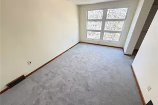 5684 Valleyview Dr, Bethel Park, PA 15102 - Photo 12