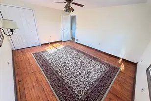 5684 Valleyview Dr, Bethel Park, PA 15102 - Photo 20