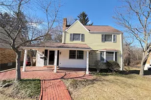 5684 Valleyview Dr, Bethel Park, PA 15102 - Photo 2