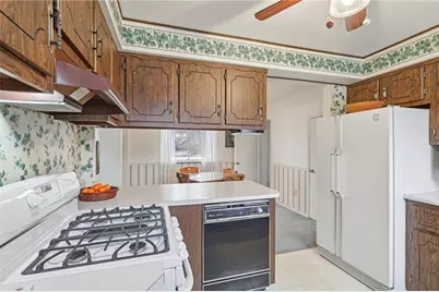 1043 Van Velsor Dr, Richland, PA 15007 - Photo 12