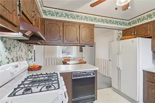 1043 Van Velsor Dr, Richland, PA 15007 - Photo 12