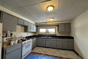 7024 Hermitage St, Pittsburgh, PA 15208 - Photo 6