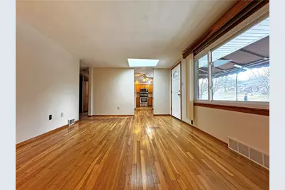 9550 Laurel Ave, Irwin, PA 15642 - Photo 6