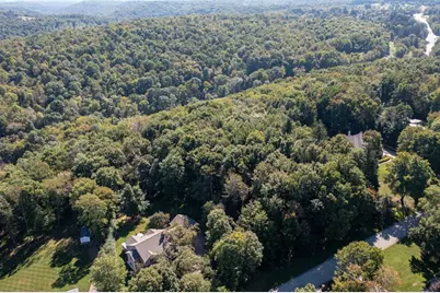 117 Blackthorn Drive, Penn Township, PA 16002 - Photo 4