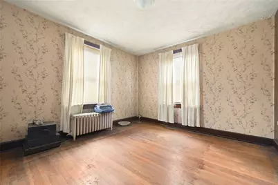 36 Commonwealth Ave, Duquesne, PA 15110 - Photo 24