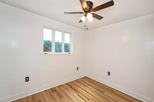 260 Creston Dr, West Mifflin, PA 15122 - Photo 16