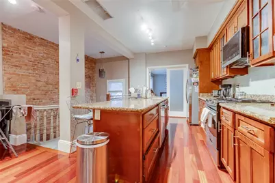 70 S 12th St, Pittsburgh, PA 15203 - Photo 8