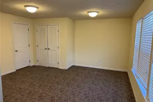 617 Broadmore Ln, Pine Township, PA 15090 - Photo 2