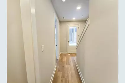 305 Frederick Lane, Cranberry Township, PA 16066 - Photo 6