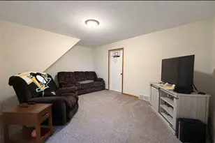 105 Arlington Dr, Slippery Rock, PA 16057 - Photo 12