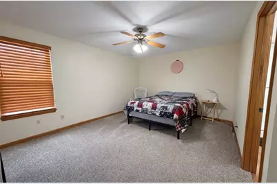 105 Arlington Dr, Slippery Rock, PA 16057 - Photo 8