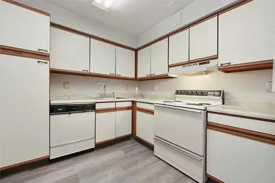 1987 Centurion Dr #9, Pittsburgh, PA 15221 - Photo 16