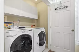 136 W Swissvale Ave, Pittsburgh, PA 15218 - Photo 18