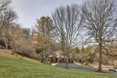 3936 Laurel Oak Cir, Murrysville, PA 15668 - Photo 2