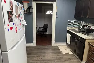 705 Blaine St, New Castle, PA 16101 - Photo 8