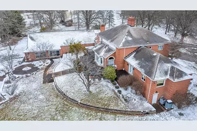 450 Knollwood Cir, Economy, PA 15042 - Photo 12