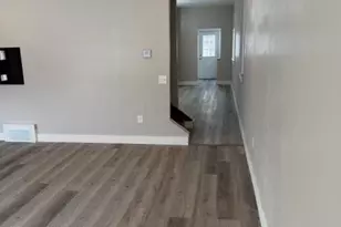 1223 4th Ave, Coraopolis, PA 15108 - Photo 4