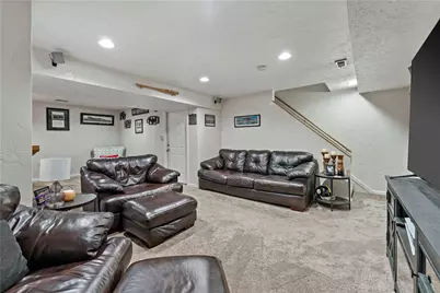 836 Lynda Ln, North Versailles, PA 15137 - Photo 28