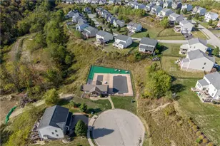 2076 Majestic Dr, North Strabane, PA 15317 - Photo 44