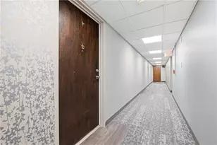 4106 Charlemagne Cir, Pittsburgh, PA 15237 - Photo 2