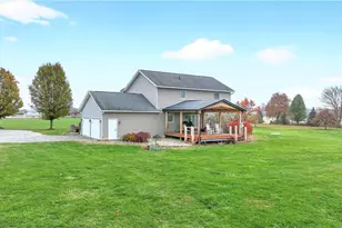 29 Breeze Ln, Wilmington Township, PA 16142 - Photo 32