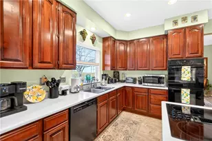 116 Kimberly Ct, Rostraver, PA 15012 - Photo 10