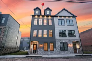 909 Rickenbach St, Pittsburgh, PA 15212 - Photo 1