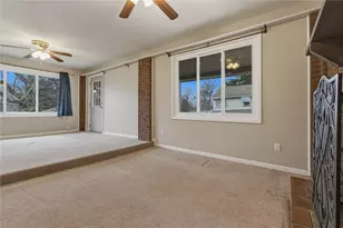 299 Hansen Ave, Ellwood City, PA 16117 - Photo 10