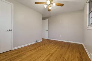 299 Hansen Ave, Ellwood City, PA 16117 - Photo 24