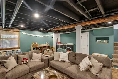 2721 Miles Ave, Pittsburgh, PA 15216 - Photo 26