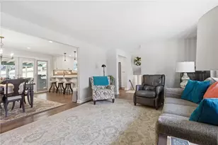 109 Holly Dr, Canonsburg, PA 15317 - Photo 8