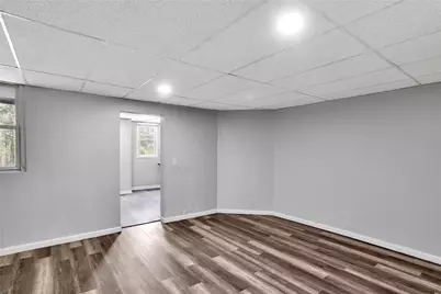 3246 Richardson Ave, Pittsburgh, PA 15212 - Photo 10