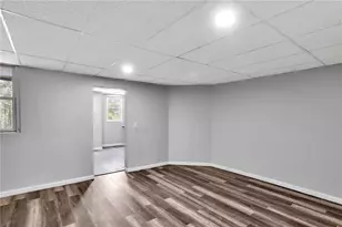 3246 Richardson Ave, Pittsburgh, PA 15212 - Photo 10