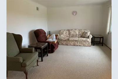 420 Grant Ave. Ext., West Mifflin, PA 15122 - Photo 2