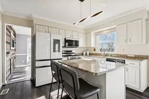 522 Leland Dr, Pittsburgh, PA 15236 - Photo 2