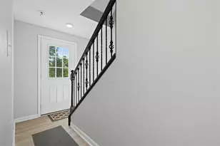 209 Lockheed Dr, Coraopolis, PA 15108 - Photo 8