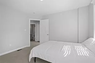 209 Lockheed Dr, Coraopolis, PA 15108 - Photo 26