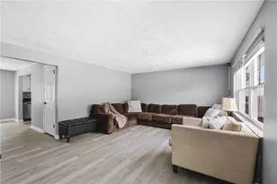 6431 Union Ave, Finleyville, PA 15332 - Photo 4