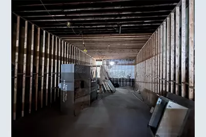 404 Clay Ave, Jeannette, PA 15644 - Photo 4