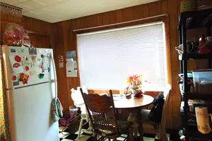 910 Lincoln Ave, Charleroi Boro, PA 15022 - Photo 6