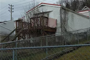 910 Lincoln Ave, Charleroi Boro, PA 15022 - Photo 22